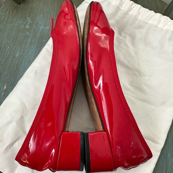 SOLD - Picture 5 of 9